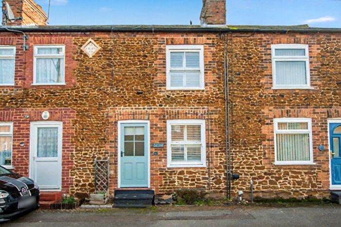 2 Bedroom Cottage For Sale In Park Lane, Snettisham, PE31