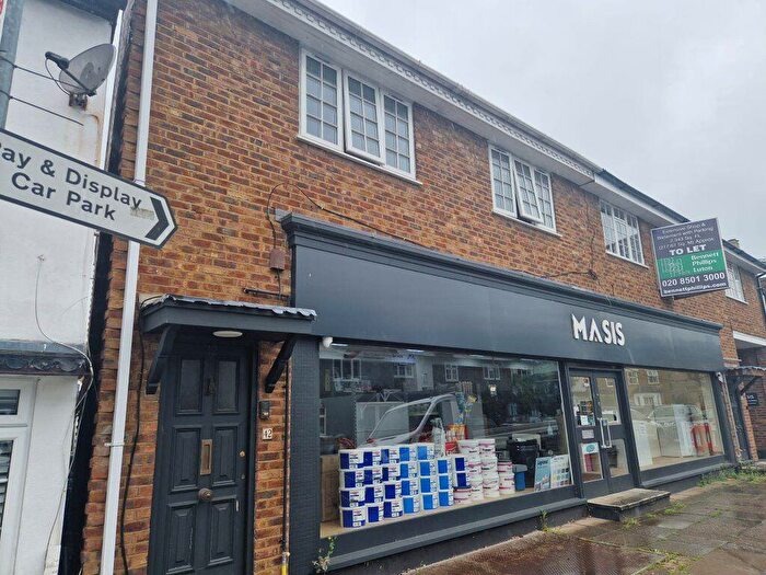 2 Bedroom Flat To Rent In Loughton, IG10