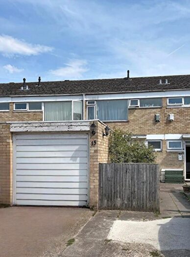 Terraced House To Rent In Chester Way, Thetford, IP24