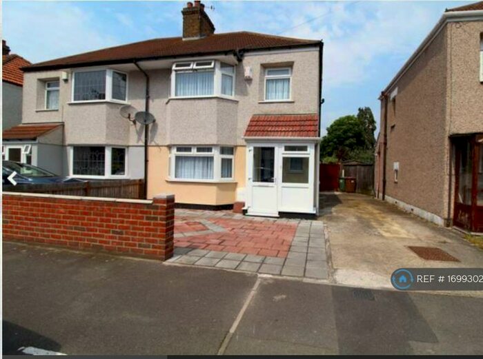3 Bedroom Semi-Detached House To Rent In Elsa Road, London, DA16
