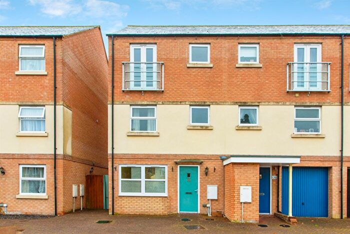 5 Bedroom End Of Terrace House For Sale In Lancaster Gate, Upper Cambourne, Cambridge, CB23