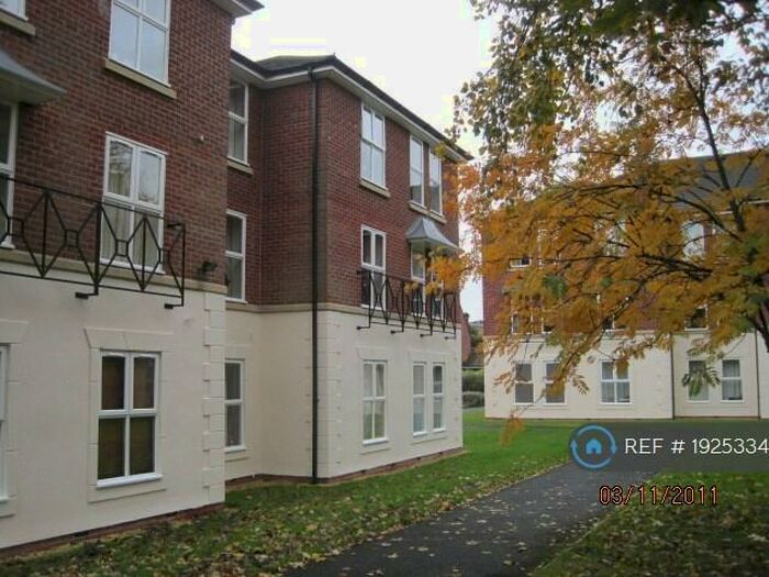1 Bedroom Flat To Rent In Mariner Avenue, Birmingham, B16