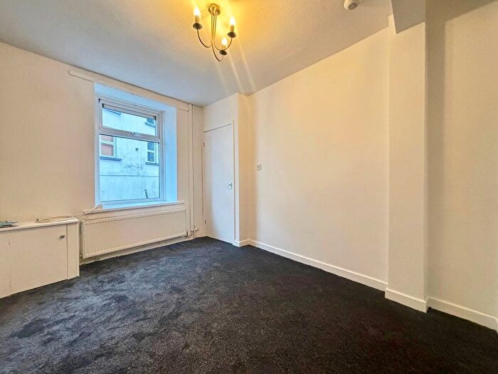 2 Bedroom End Of Terrace House To Rent In Fforchaman Road, Cwmaman, Aberdare, CF44