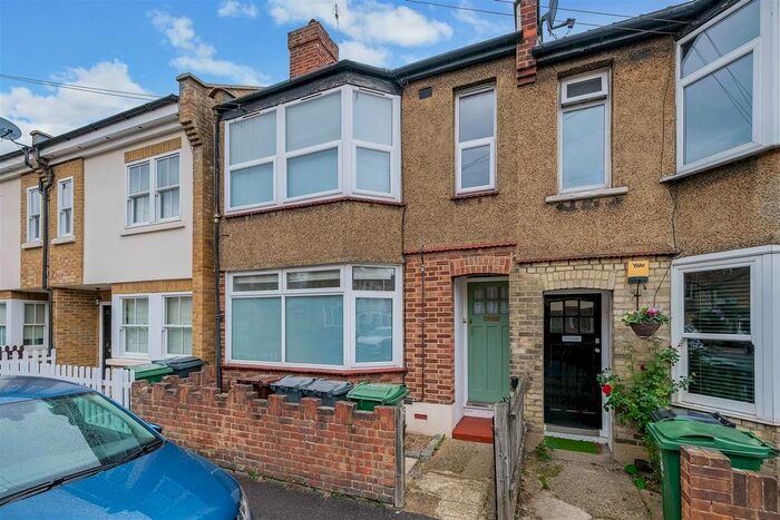 1 Bedroom Flat To Rent In Stanley Road, London, E4