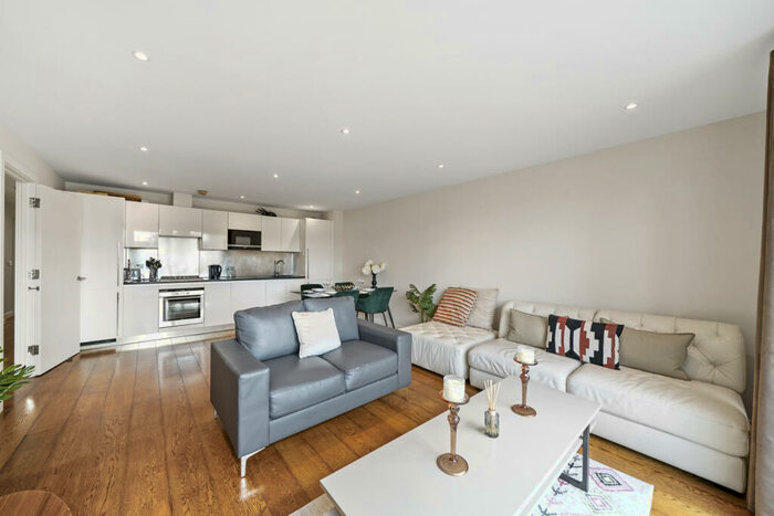 2 Bedroom Flat To Rent In Abbey Road, St John's Wood, NW8