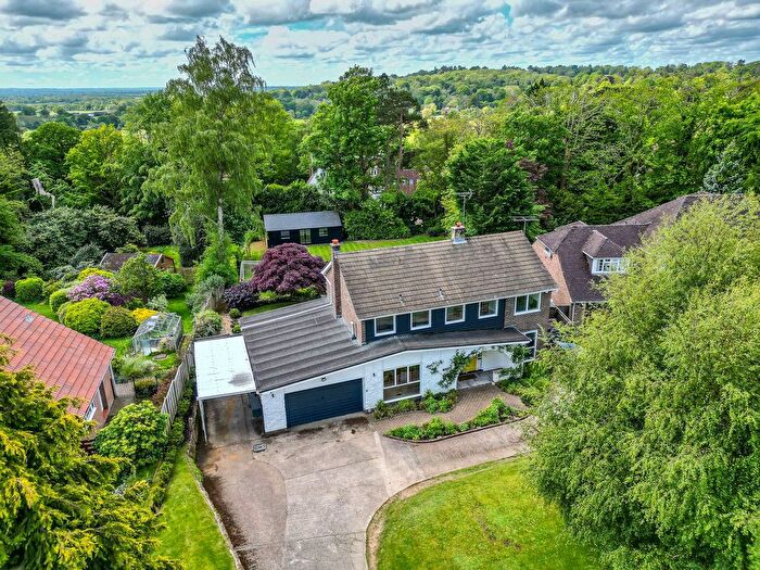 4 Bedroom Detached House For Sale In Parklands, Oxted, Surrey, RH8