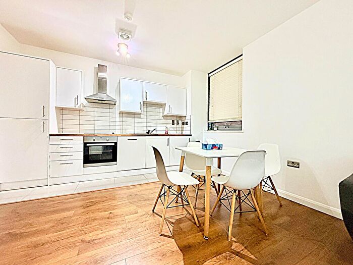 1 Bedroom Flat To Rent In South Seventh Street Milton Keynes, MK9