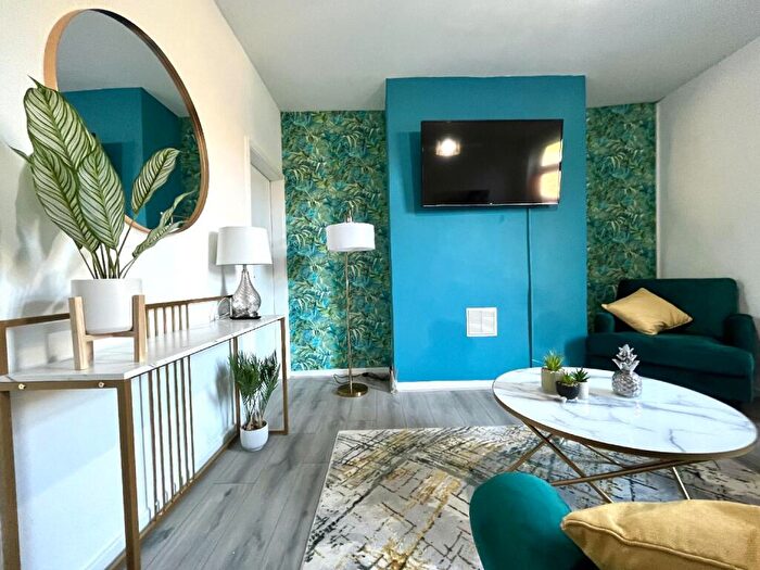 4 Bedroom House To Rent In Brailsford Road, Dunkirk, Nottingham, Nottinghamshire, NG7