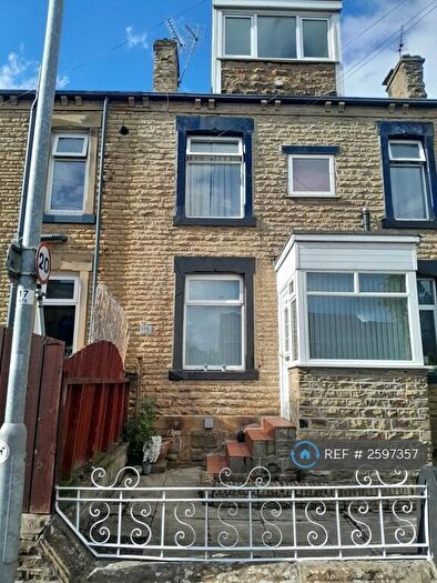 3 Bedroom Terraced House To Rent In New Bank Street, Morley, Leeds, LS27