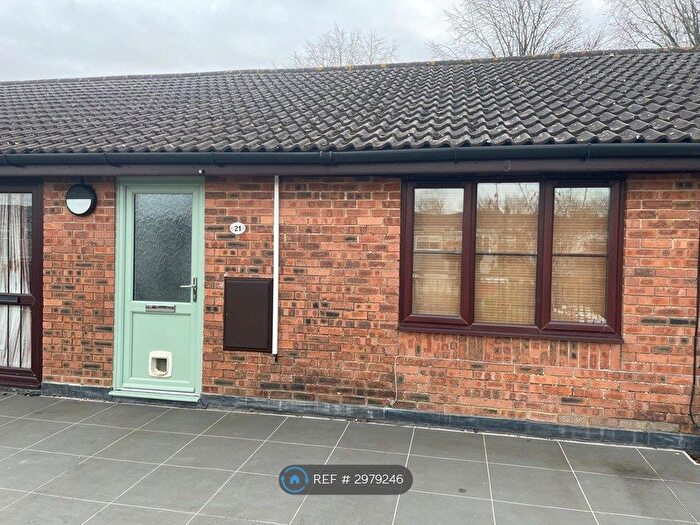 1 Bedroom Flat To Rent In Avon View Road, Burton, Christchurch, BH23