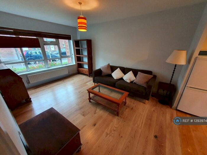 1 Bedroom Flat To Rent In Walthamstow, London, E17