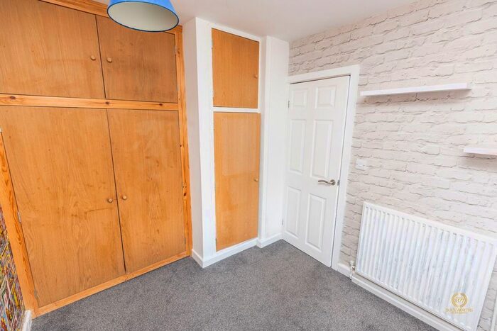 2 Bedroom Cottage For Sale In , Dover Street, Darwen, BB3