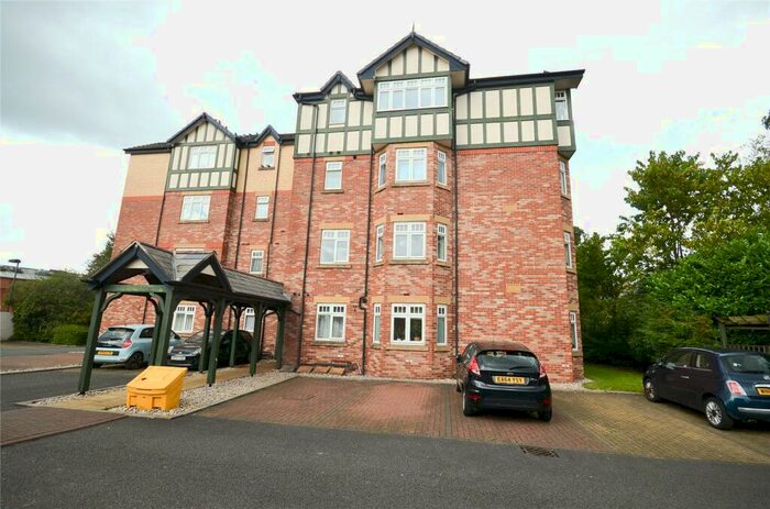 2 Bedroom Apartment To Rent In Moorland Road, Didsbury, Manchester, M20