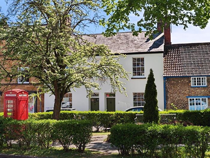 3 Bedroom Terraced House For Sale In Newland Gardens, Sherborne, DT9