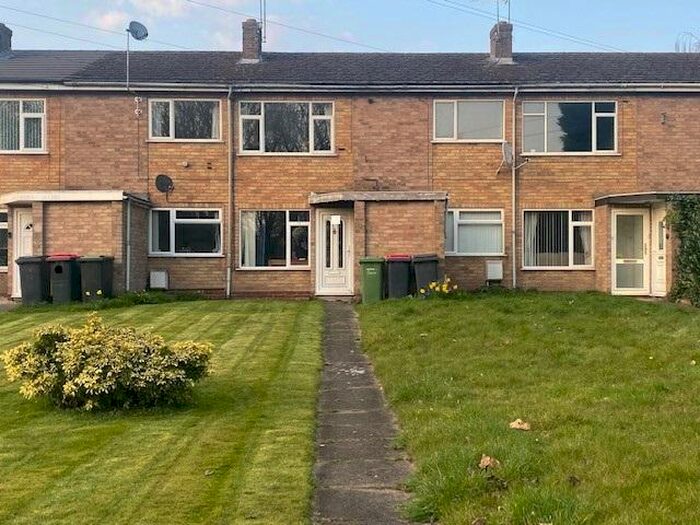 2 Bedroom Maisonette To Rent In Lichfield Road, Coleshill. ., B46