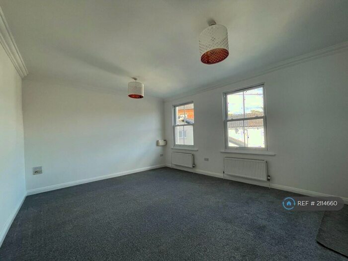 2 Bedroom Flat To Rent In Diss, Diss, IP22