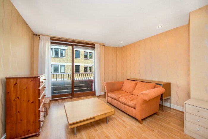 1 Bedroom Flat To Rent In Gun Wharf, Wapping High Street, London, E1W