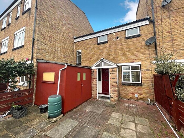 2 Bedroom Terraced House To Rent In Whinchat Road, London, SE28