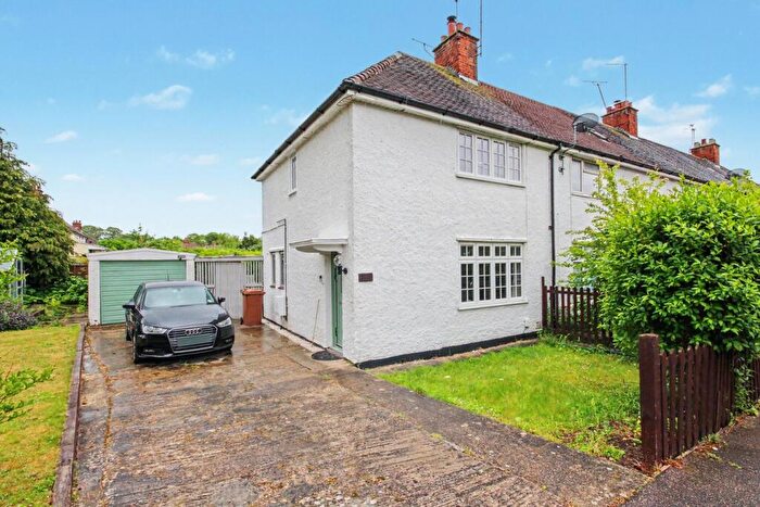 2 Bedroom End Of Terrace House To Rent In Glebe Road, Letchworth Garden City, SG6