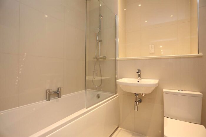 1 Bedroom Flat To Rent In Portland Road, Hove, BN3