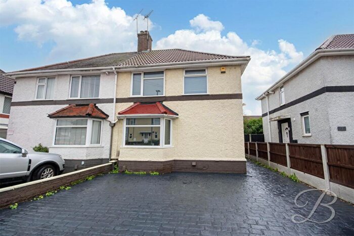 3 Bedroom Semi Detached House For Sale In Bonser Gardens, Sutton In Ashfield, NG17
