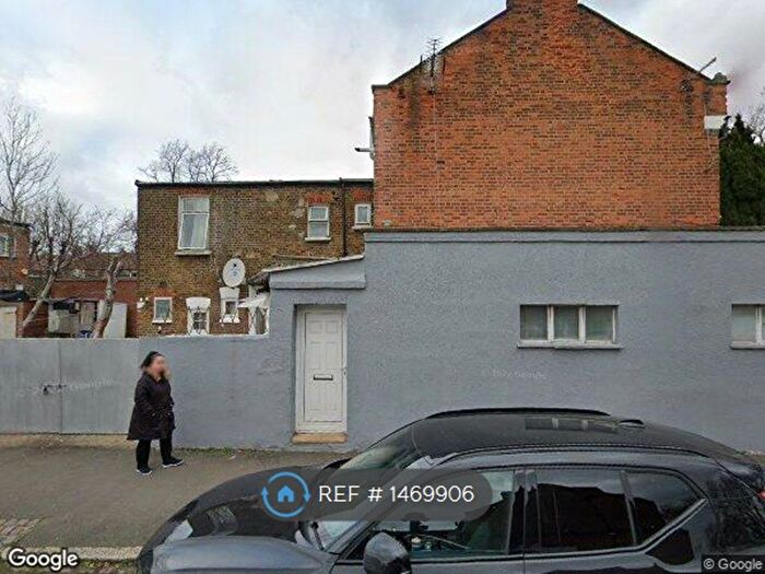 1 Bedroom Flat To Rent In Willoughby Road, London, N8