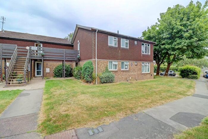 1 Bedroom Apartment To Rent In Wrights Lane, Prestwood, HP16
