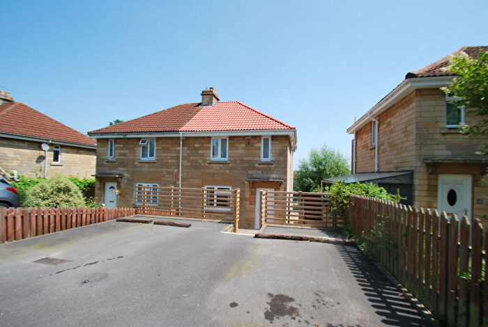 3 Bedroom House To Rent In Melrose Grove, Bath, BA2