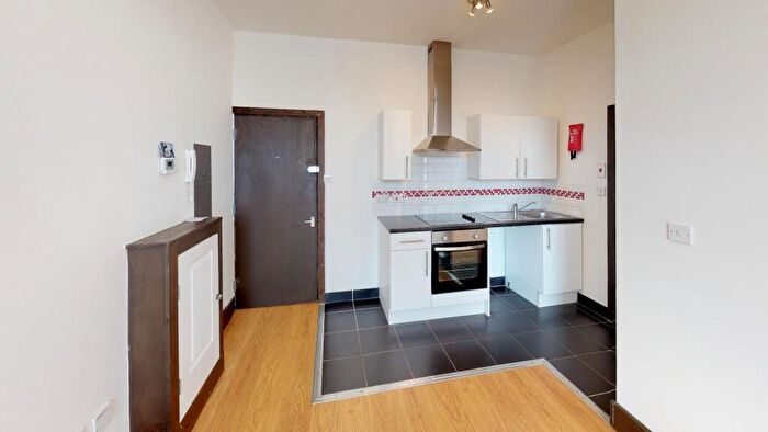 1 Bedroom Flat To Rent In Shirley Road, SO15
