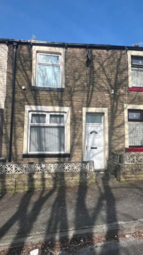 3 Bedroom Terraced House To Rent In Clegg Street, Brierfield, Nelson, Lancashire, BB9