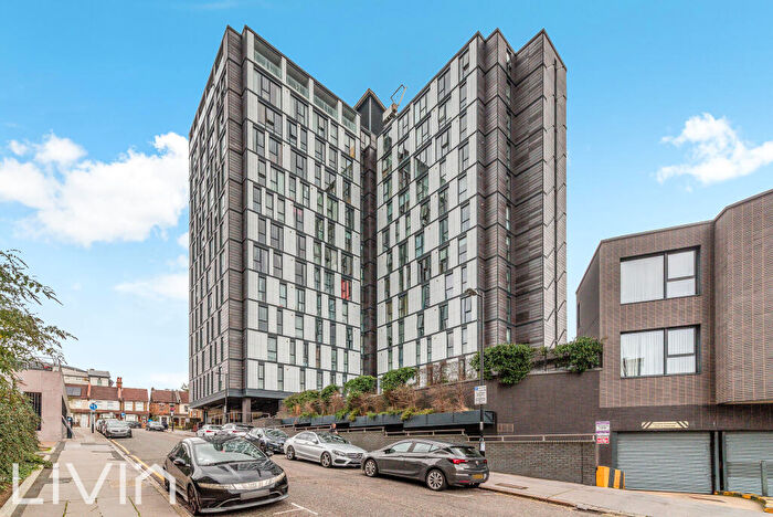 2 Bedroom Flat For Sale In Centrillion Point, Masons Avenue, Croydon, Surrey, CR0