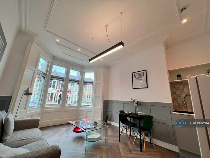 1 Bedroom Flat To Rent In Shirley Road, Cardiff, CF23