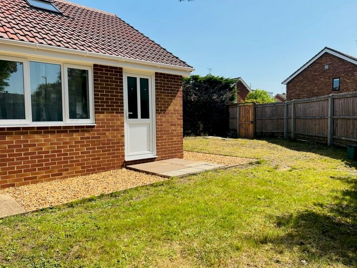 1 Bedroom Semi-Detached House To Rent In Kingsmead Road, Cheltenham, GL51