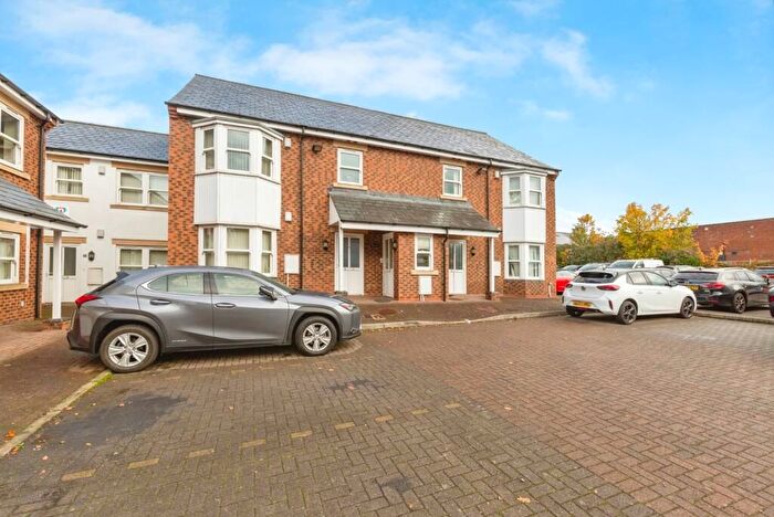 2 Bedroom Flat To Rent In Victoria Court, Durham, DH1