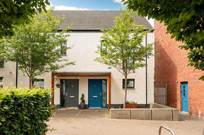 4 Bedroom End Of Terrace House For Sale In Tudsbery Avenue, Edinburgh, EH16