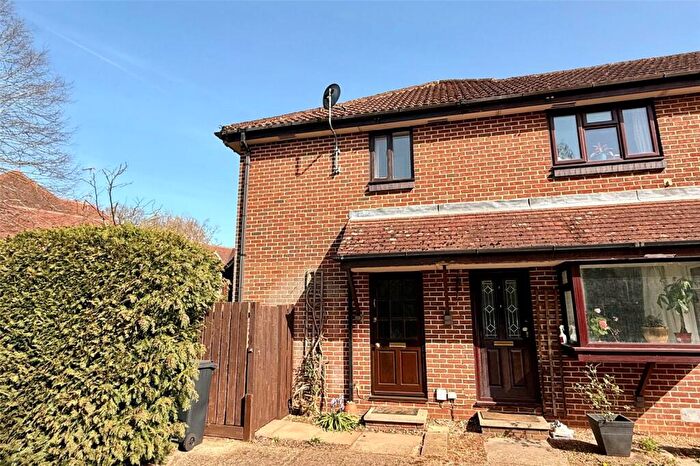 1 Bedroom End Of Terrace House For Sale In Badgers Cross, Portsmouth Road, Milford, GU8