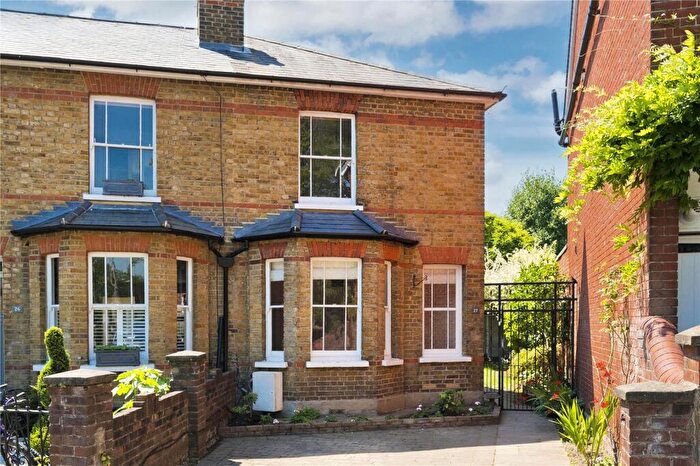 2 Bedroom Semi-Detached House To Rent In Monument Green, Weybridge, Surrey, KT13