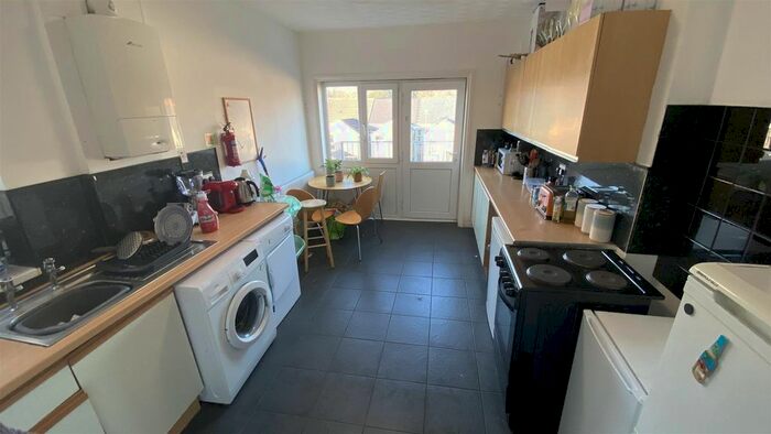 4 Bedroom Terraced House To Rent In Marlborough Road, Brynmill, Swansea, SA2