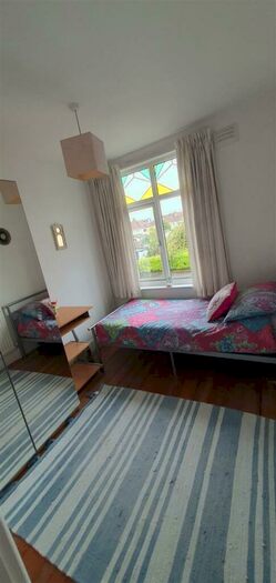 House To Rent In Wessex Avenue, Bristol, BS7