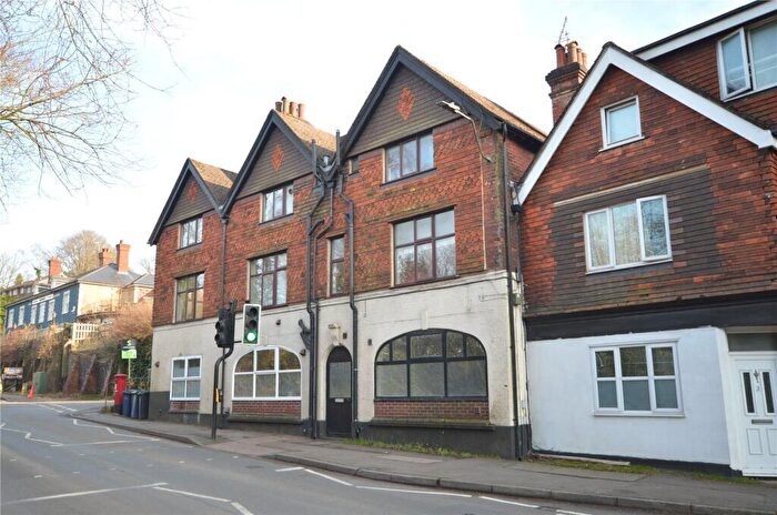 1 Bedroom Apartment For Sale In Kings Road, Haslemere, Surrey, GU27