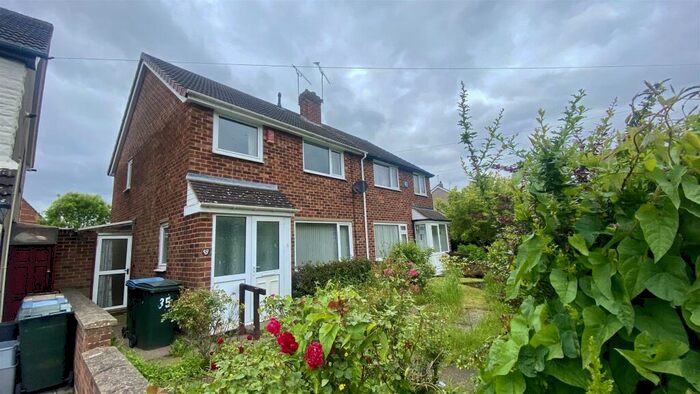3 Bedroom Semi-Detached House To Rent In Ringwood Highway, Coventry, *No Chain*, CV2