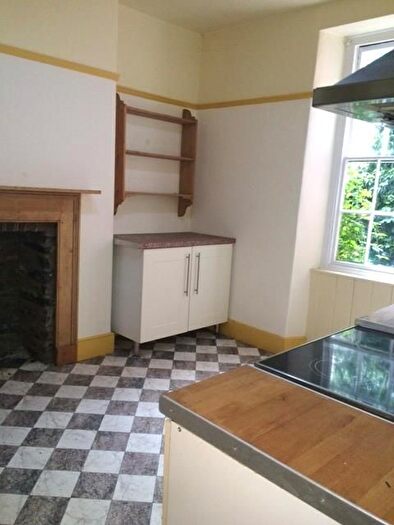 3 Bedroom Property To Rent In New Street, Aberystwyth, SY23