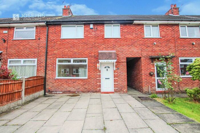 3 Bedroom Terraced House To Rent In Coniston Avenue, Bolton, Greater Manchester, BL4