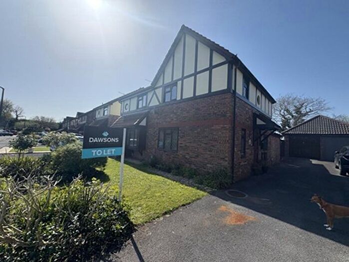 3 Bedroom Semi-Detached House To Rent In Clos Y Nant, Gorseinon, Swansea, SA4