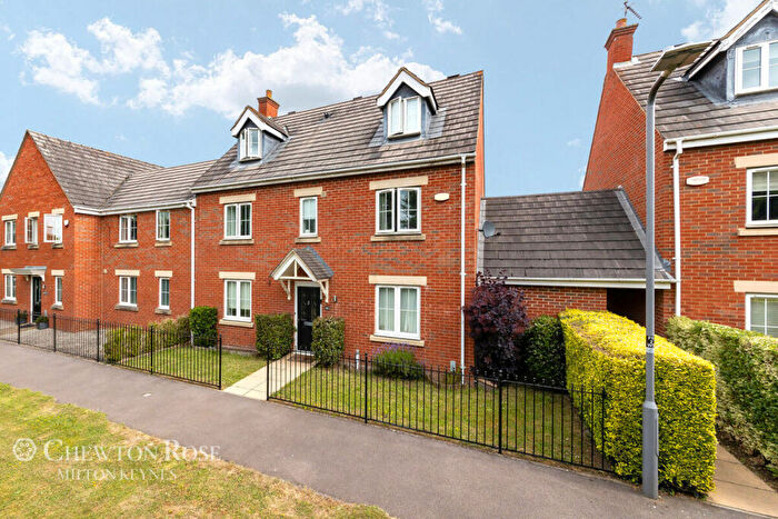 5 Bedroom Town House For Sale In Newport Road, Woburn Sands, MK17