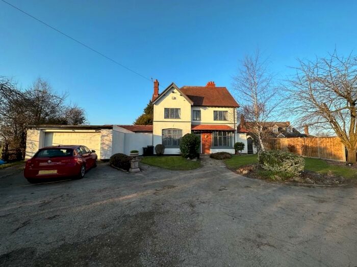 5 Bedroom Detached House To Rent In Northfield Farm, Eastcote Lane, Hampton-in-Arden, Solihull, B92