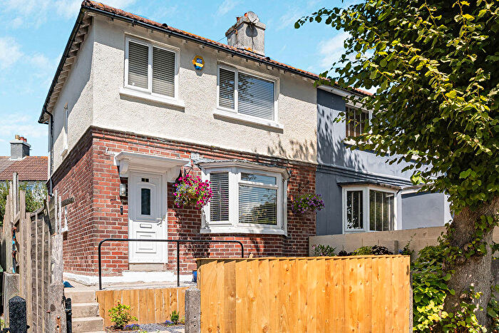 3 Bedroom Semi-Detached House For Sale In Halcyon Road, Plymouth No Chain, Impressive, Fully Refurbished Family Home In Quiet Cul-de-sac, PL2