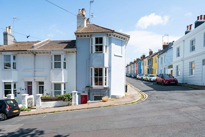 1 Bedroom Flat For Sale In Albion Hill, Brighton, BN2