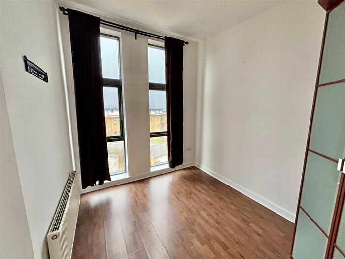 2 Bedroom Apartment To Rent In Park Lane, Waterstone Park, Greenhithe, Kent, DA9