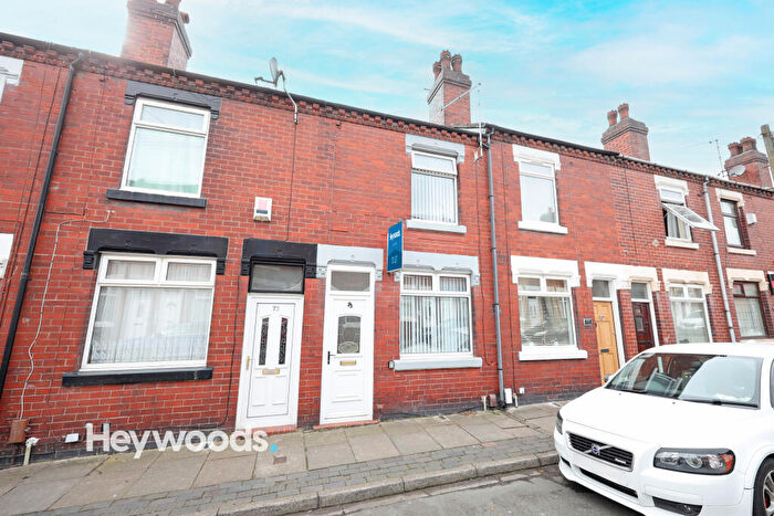 Terraced House To Rent In Wade Street, Stoke-on-Trent, Staffordshire, ST6